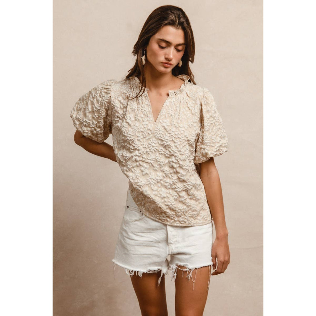 FLORAL PATTERN RUFFLED V-NECK TOP: FUCHSIA