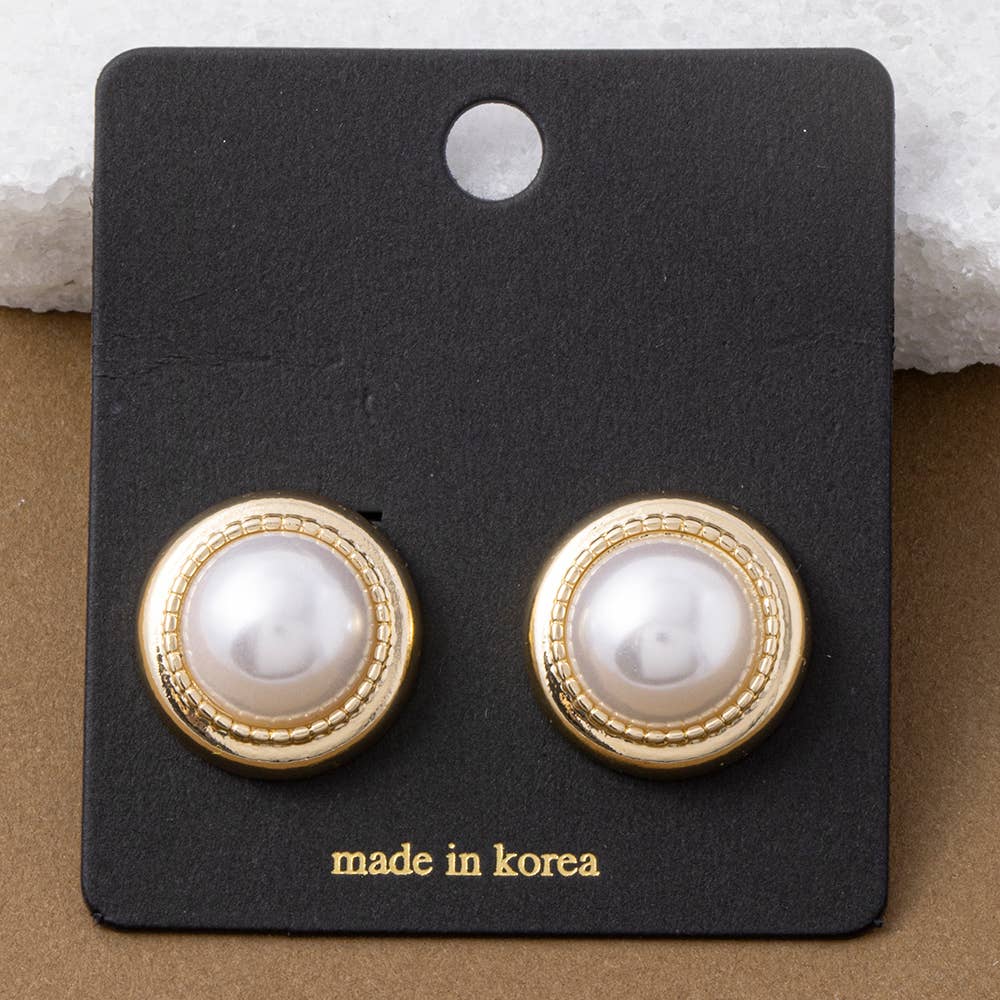 Rope Rim Round Pearl Button Stud Earrings: GOLD